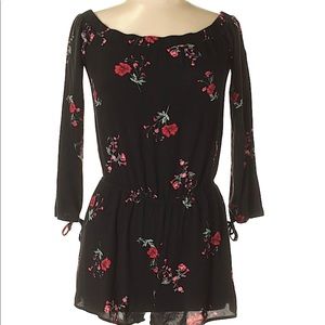 Kendall & Kylie romper size medium